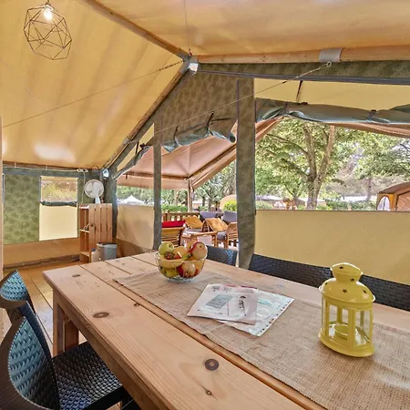 Easyatent Safari Tent Polari Parque de vacaciones