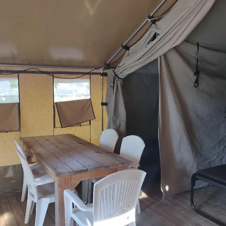 Parco vacanze Easyatent Safari Tent Polari