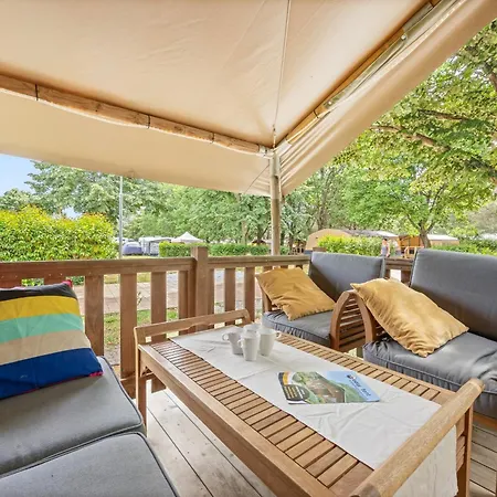 Holiday park Easyatent Safari Tent Polari