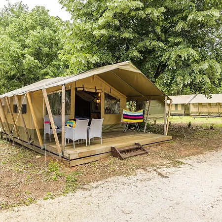 Easyatent Safari Tent Polari Holiday park *